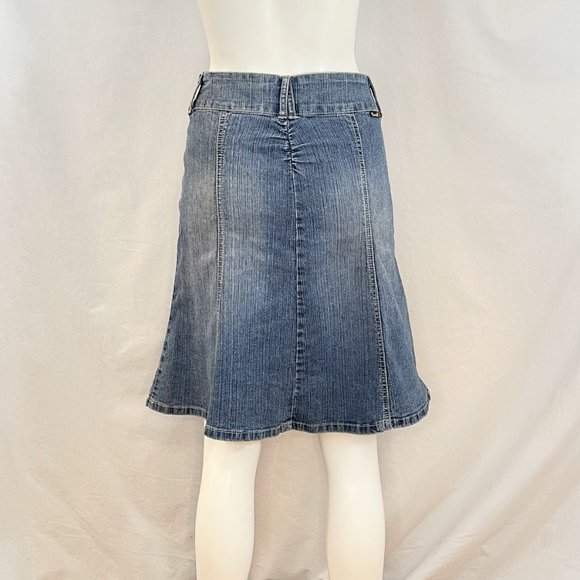 Flared Denim Skirt | Rewind - Picture 3 of 5